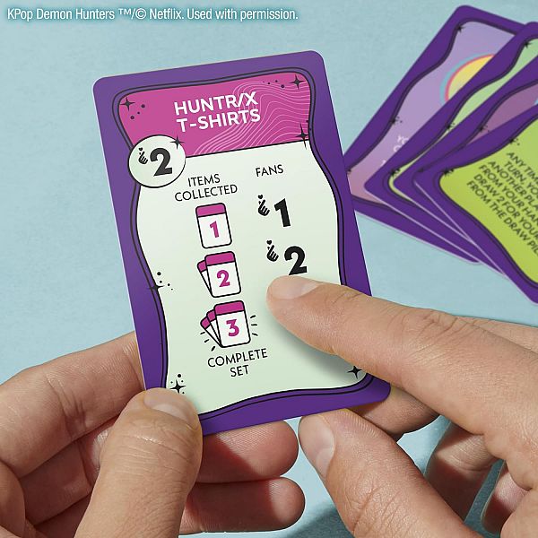 Družabna igra Monopoly Deal: Kpop Demon Hunters
