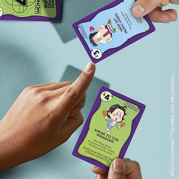 Družabna igra Monopoly Deal: Kpop Demon Hunters