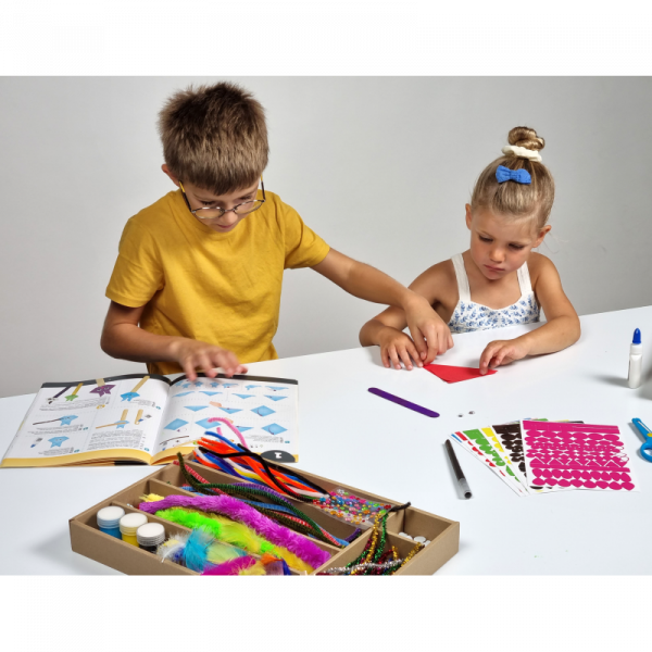Kreativni set Buki Activity Box