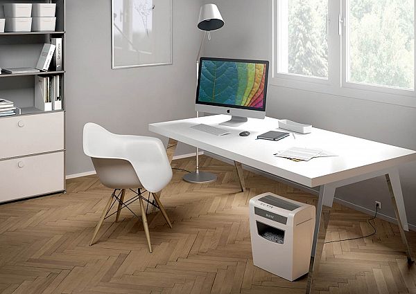 Uničevalec dokumentov Leitz IQ Home Office P-4