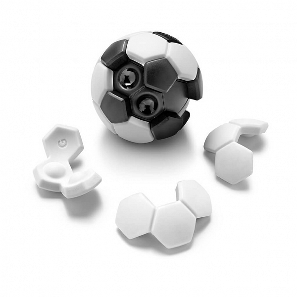Miselna igra Smart Games Plug & Play Ball