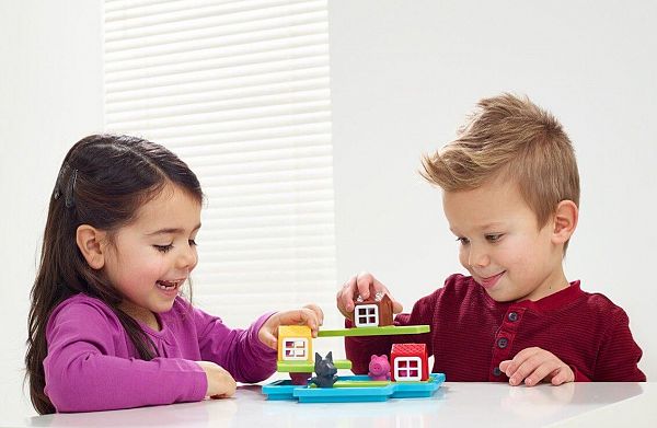 Miselna igra Smart Games Trije Prašički Deluxe
