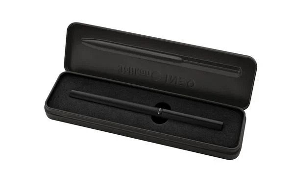 Nalivno pero Pelikan Ineo Black + kovinska škatlica