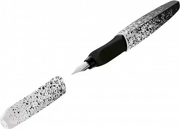 Nalivno pero Pelikan Twist Black/White