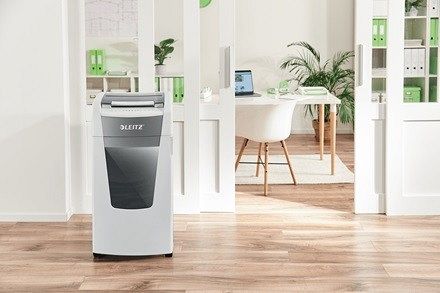 Samodejni uničevalec dokumentov Leitz IQ AutoFeed 600 Office P-4
