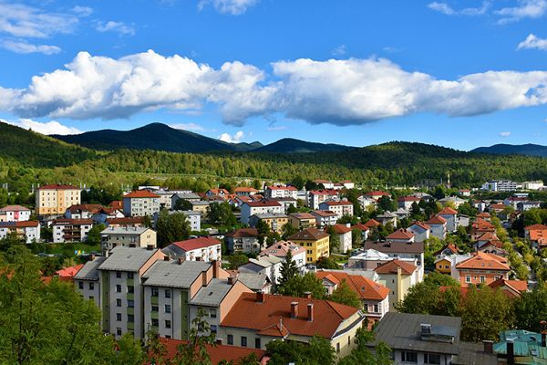 Koledar stenski 2027 JM Mesta Slovenije