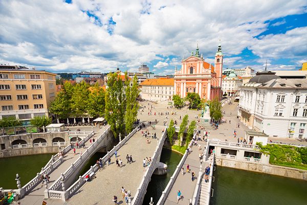 Koledar stenski 2027 JM Poslovna Slovenija