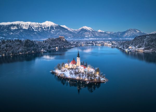 Koledar stenski 2027 JM Gremo na lepše po Sloveniji
