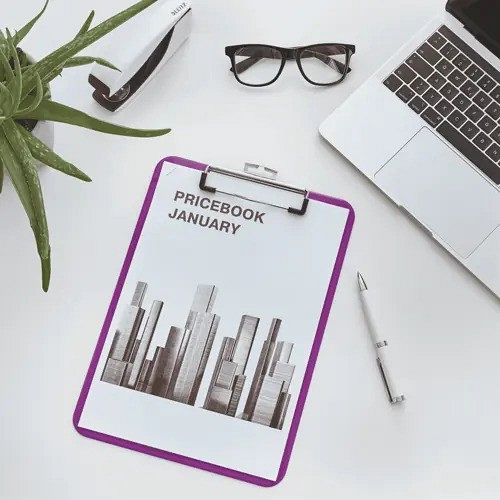 Podloga s sponko A4 Leitz WOW clipboard vijola